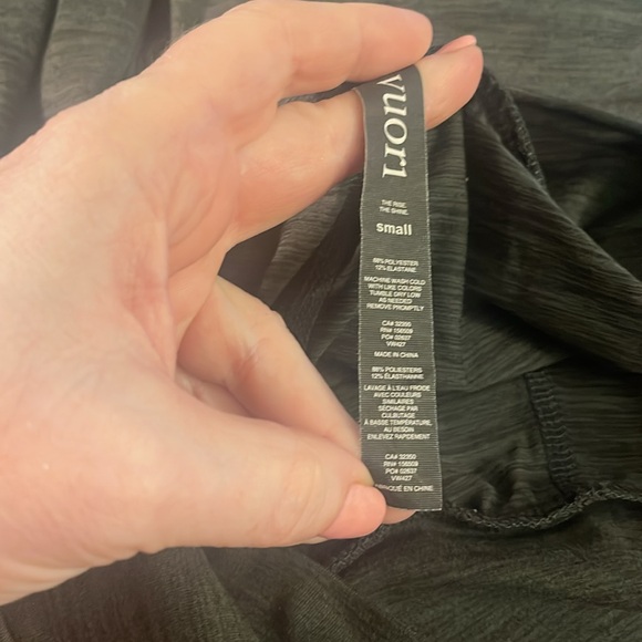 Vuori Lux At Ease Women's  Pants Solid Charcoal Gray VW427. Size Small. - Picture 9 of 9